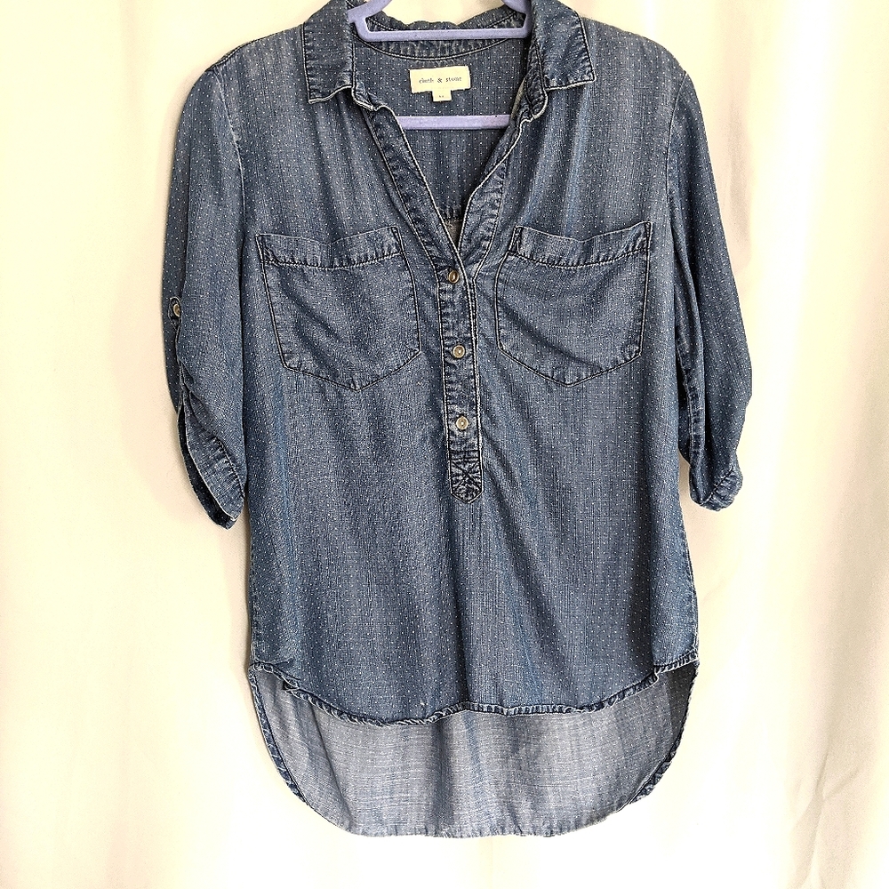 Anthropologie cloth & stone chambray top